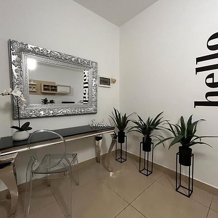 Crimson Court Appartement Is-Swieqi Buitenkant foto