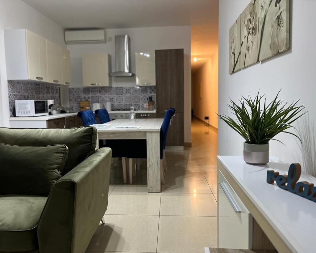 Crimson Court Appartement Is-Swieqi Buitenkant foto